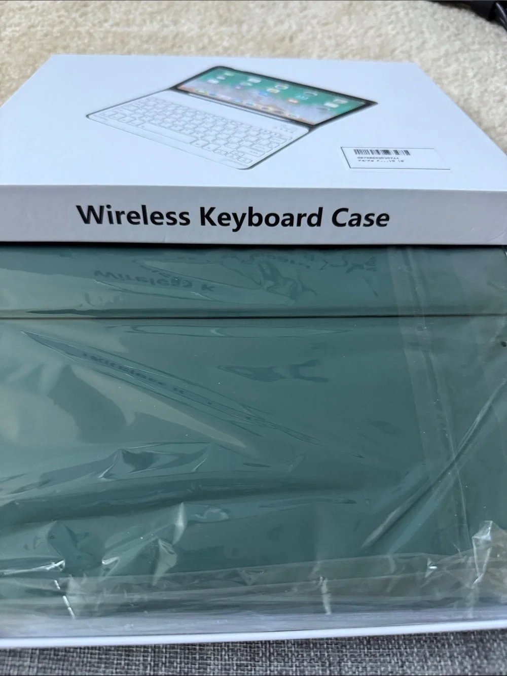 Brand new!!! Wireless Keyboard Case iPad 9.7 inch 6th 2018,5th generationGen2017